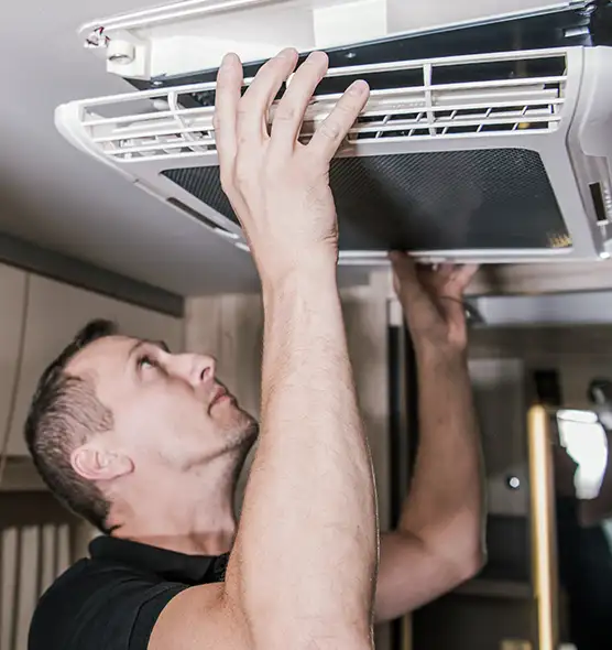 Professional Licensed And Insured Cleaners in Riviera Beach, FL